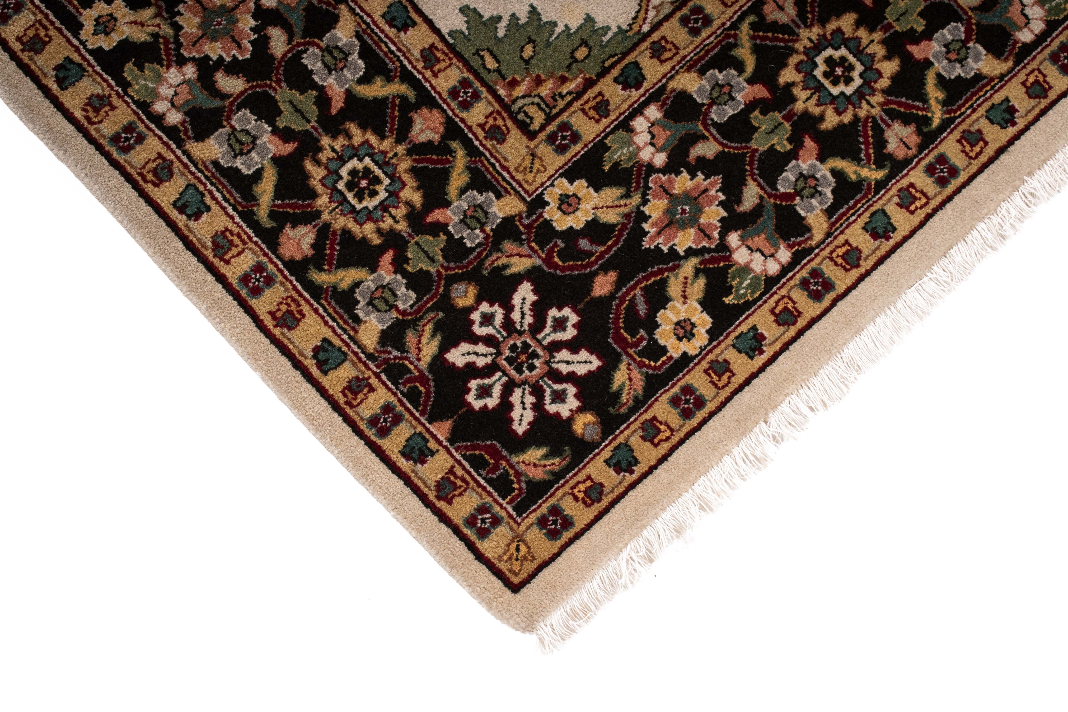 New Indian Agra Rug <br> 5'0 x 7'11