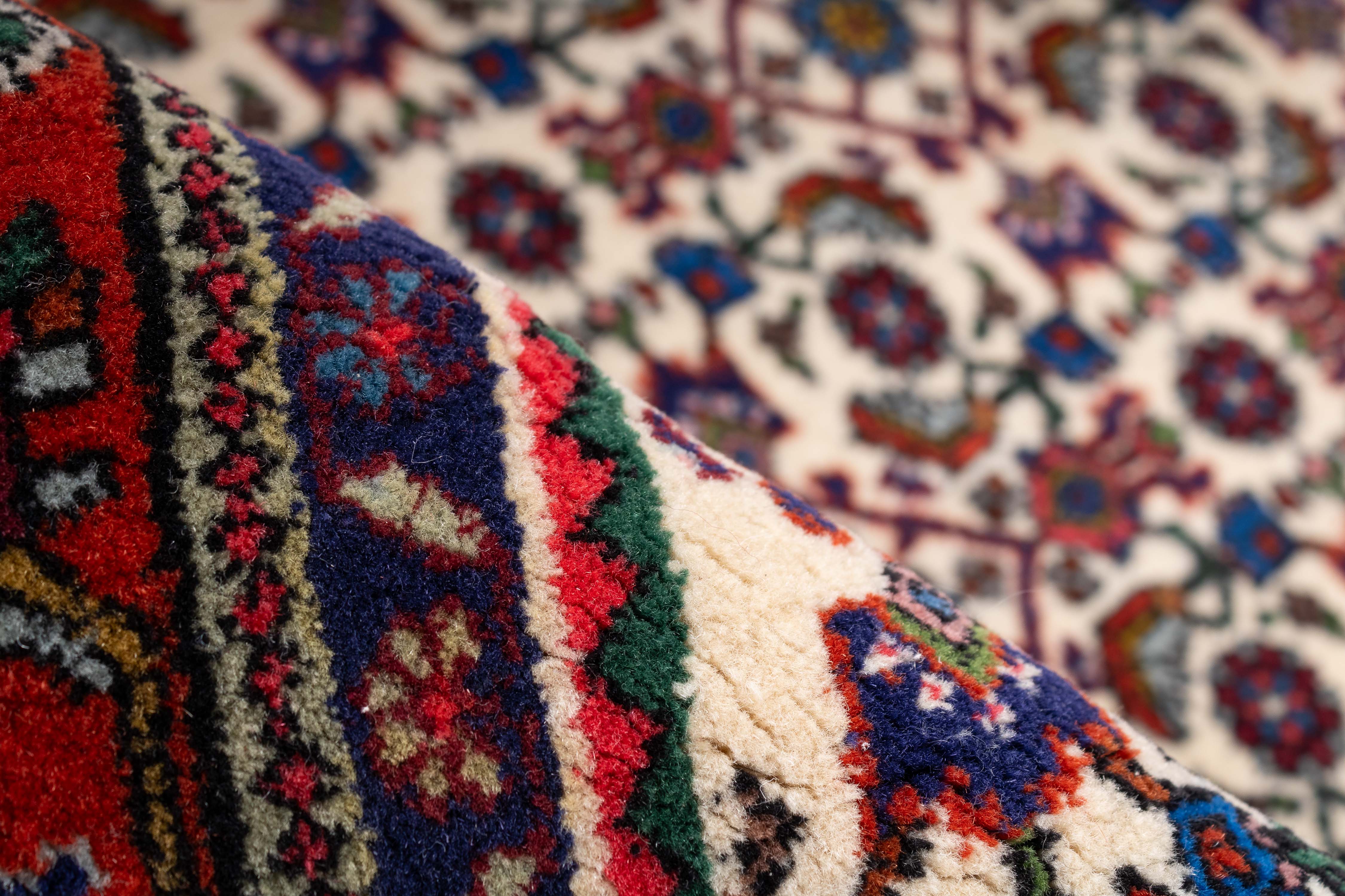 Fine Persian Bidjar Rug <br> 3'1 x 5'6