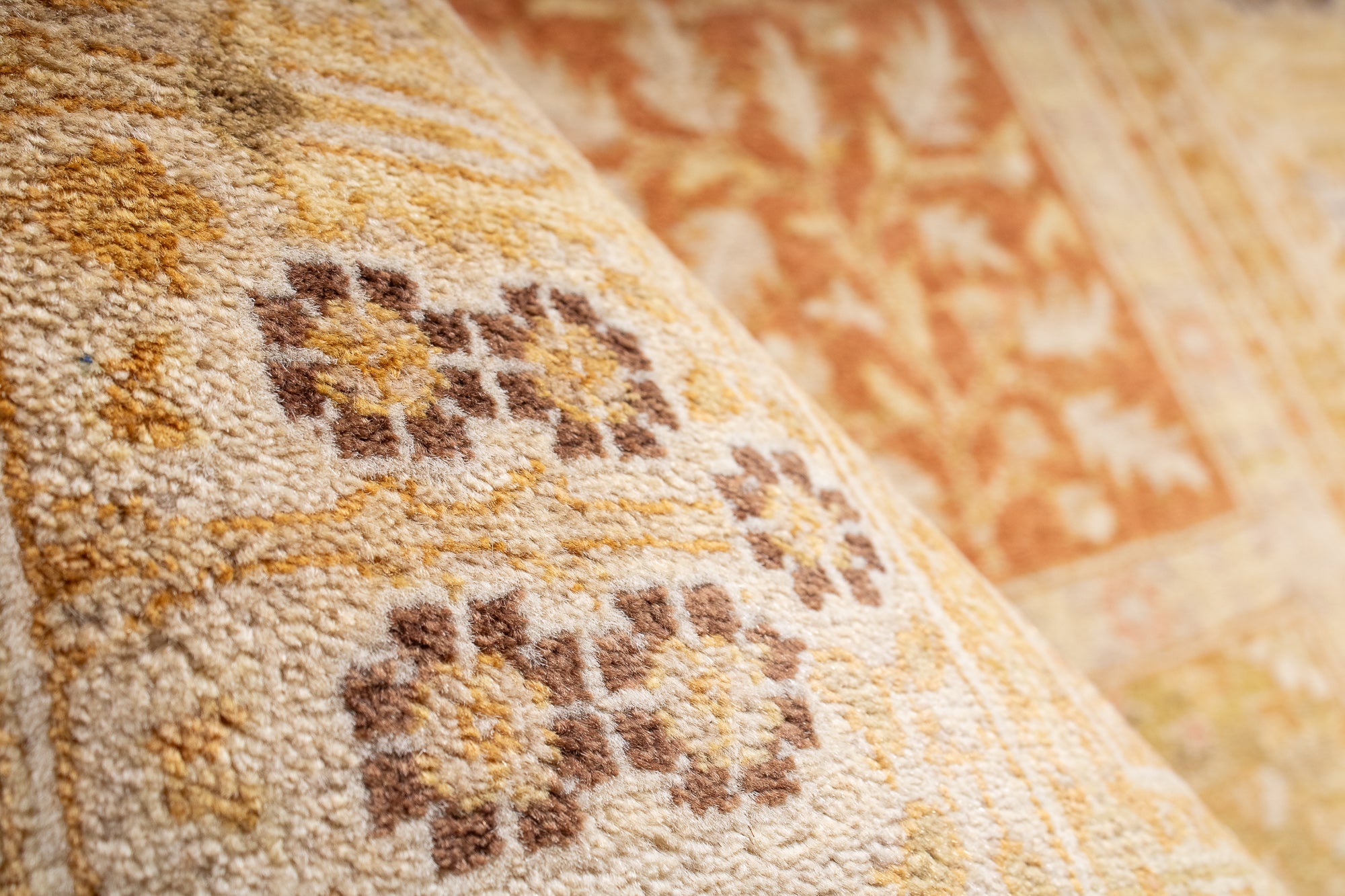 Pakistan Serapi, Book Cover Design Rug <br> 3'3' x 5'1'