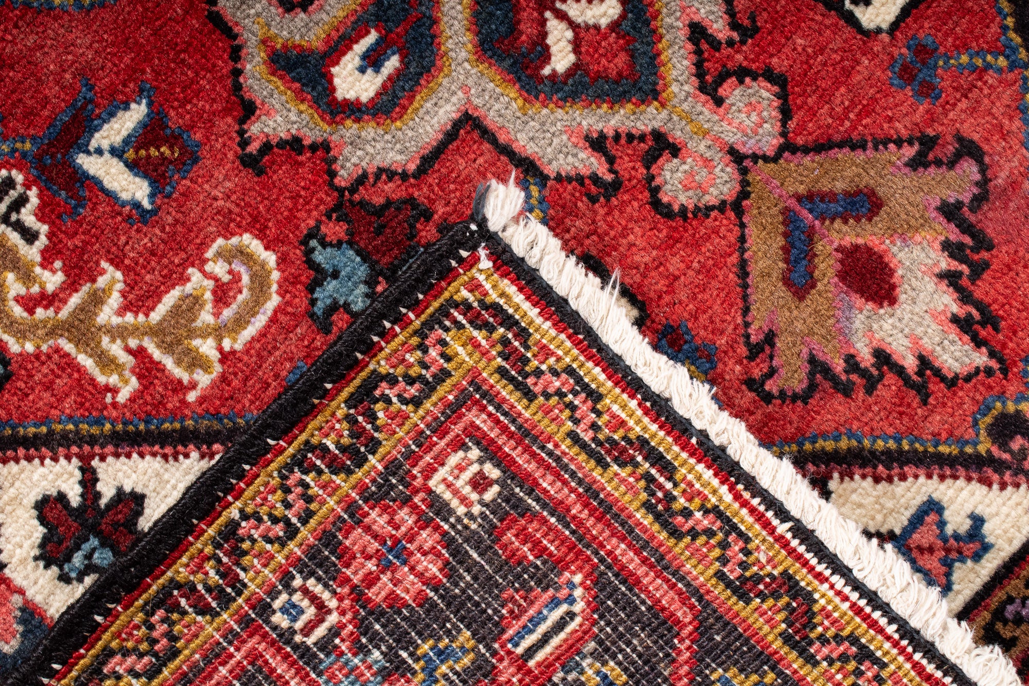Traditional Persia Heriz Rug <br> 3'2' x 4'7'