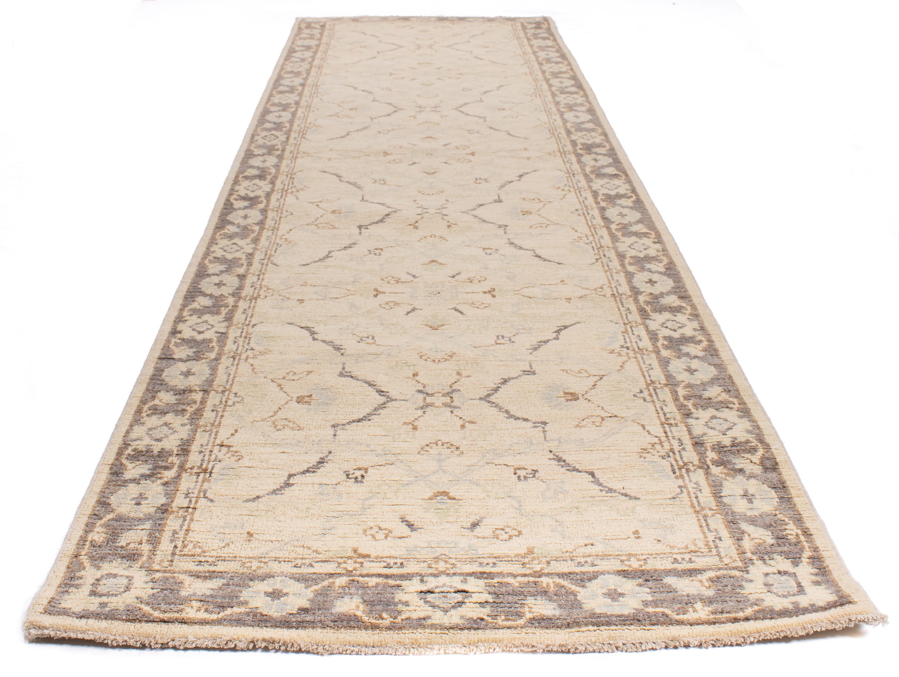 New Pakistan Oushak Rug <br> 2'8 x 9'8
