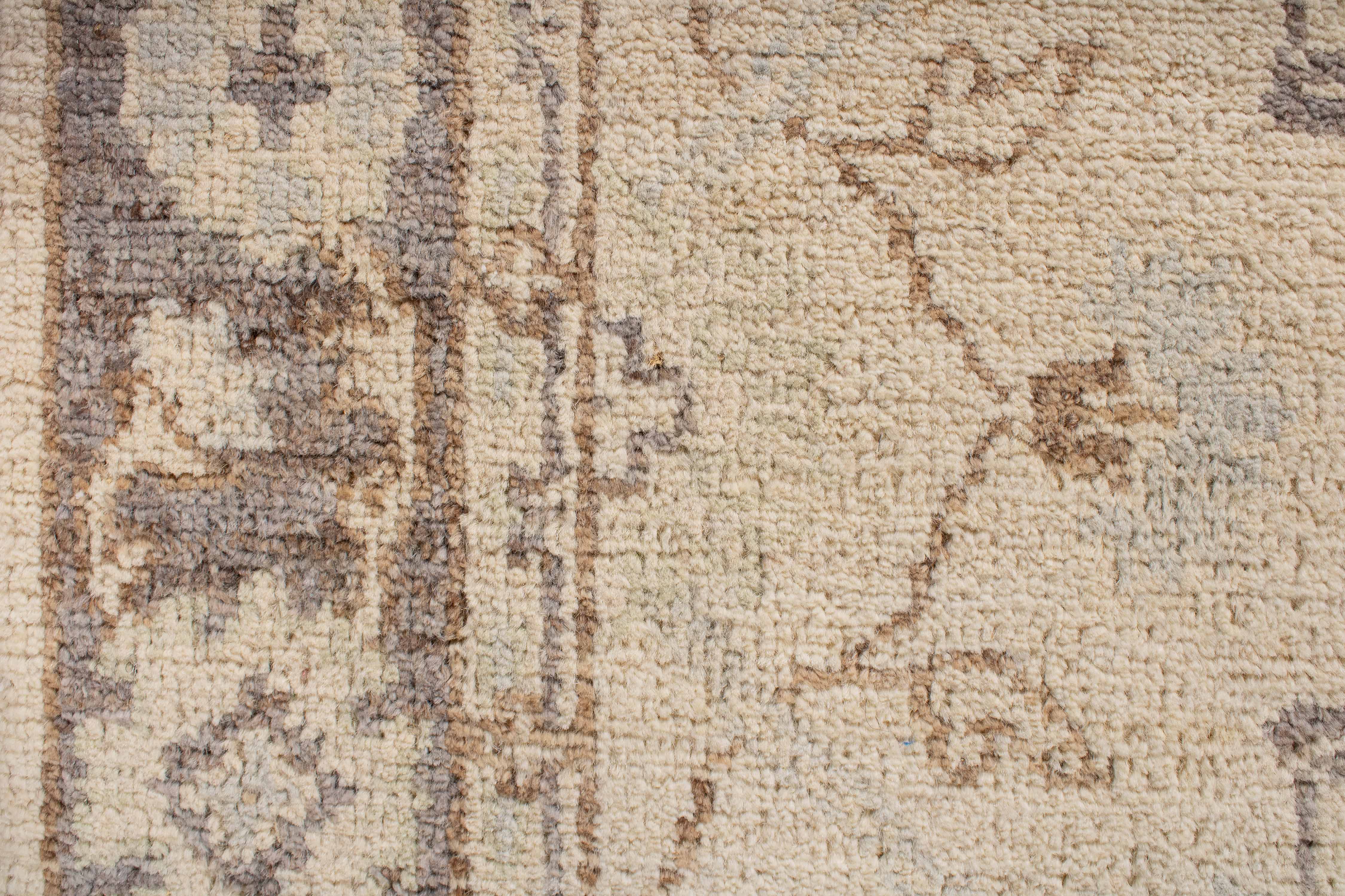 New Pakistan Oushak Rug <br> 2'8 x 9'8