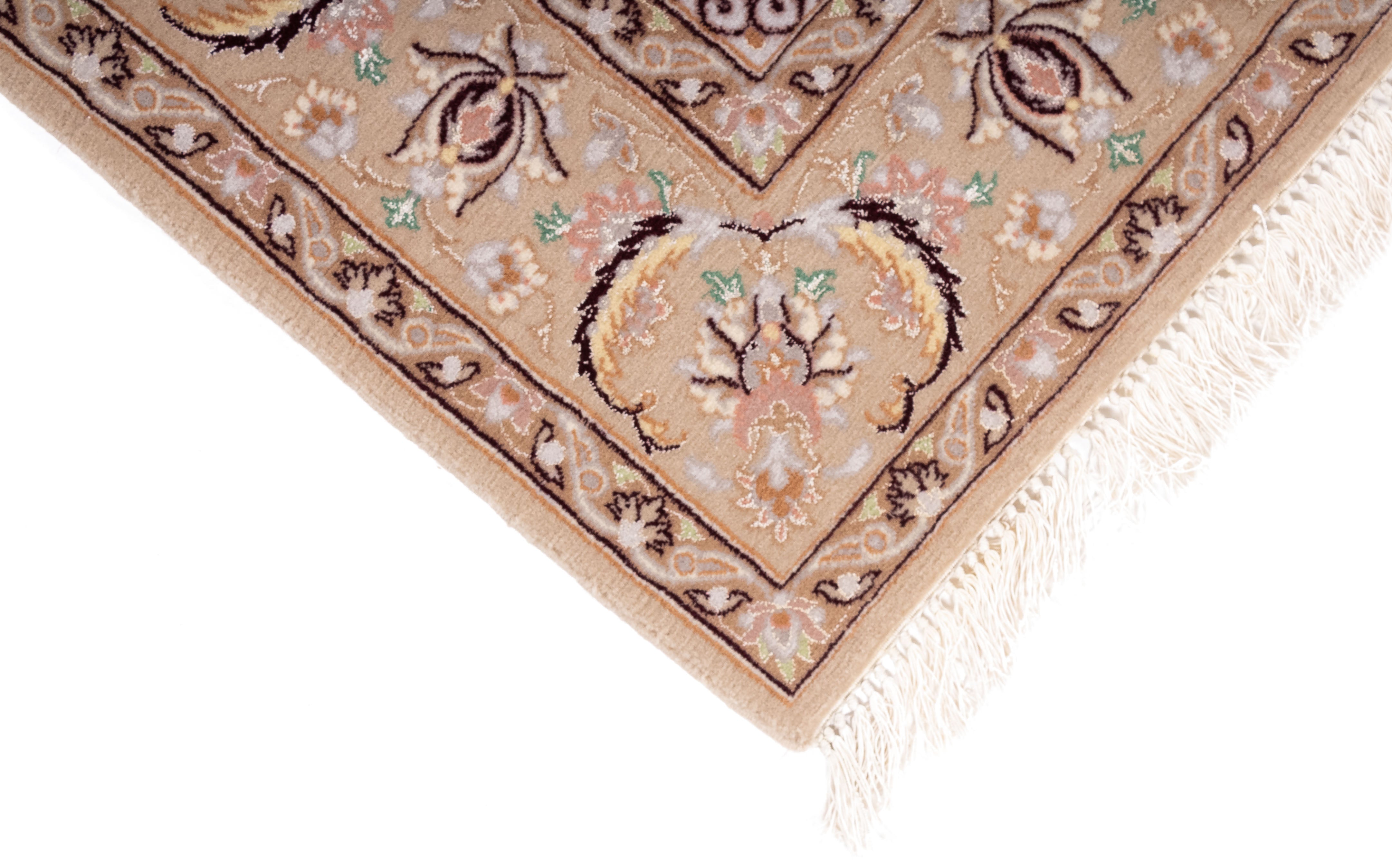 Fine Persian Isfahan Rug <br> 3'9 x 5'8