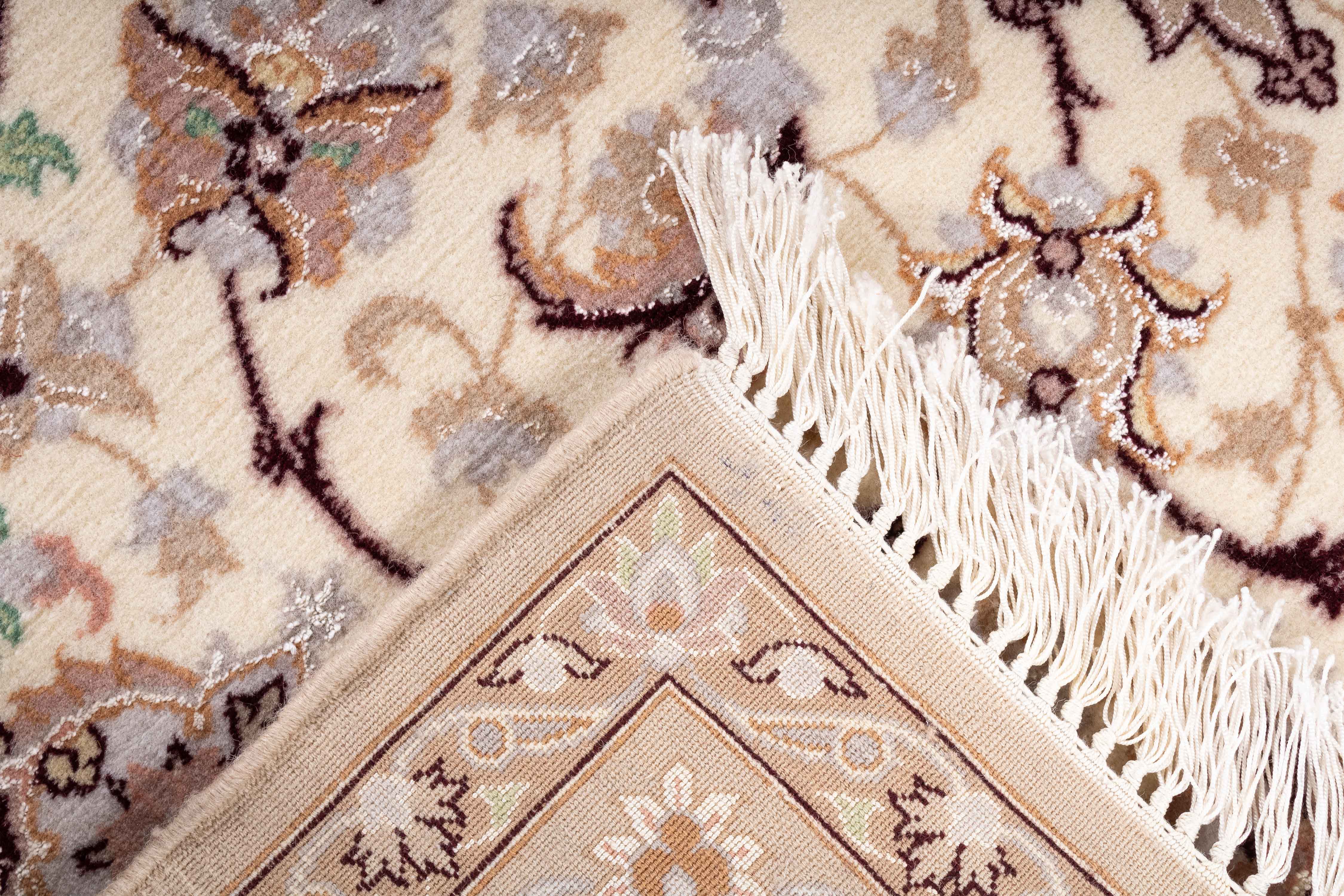 Fine Persian Isfahan Rug <br> 3'9 x 5'8