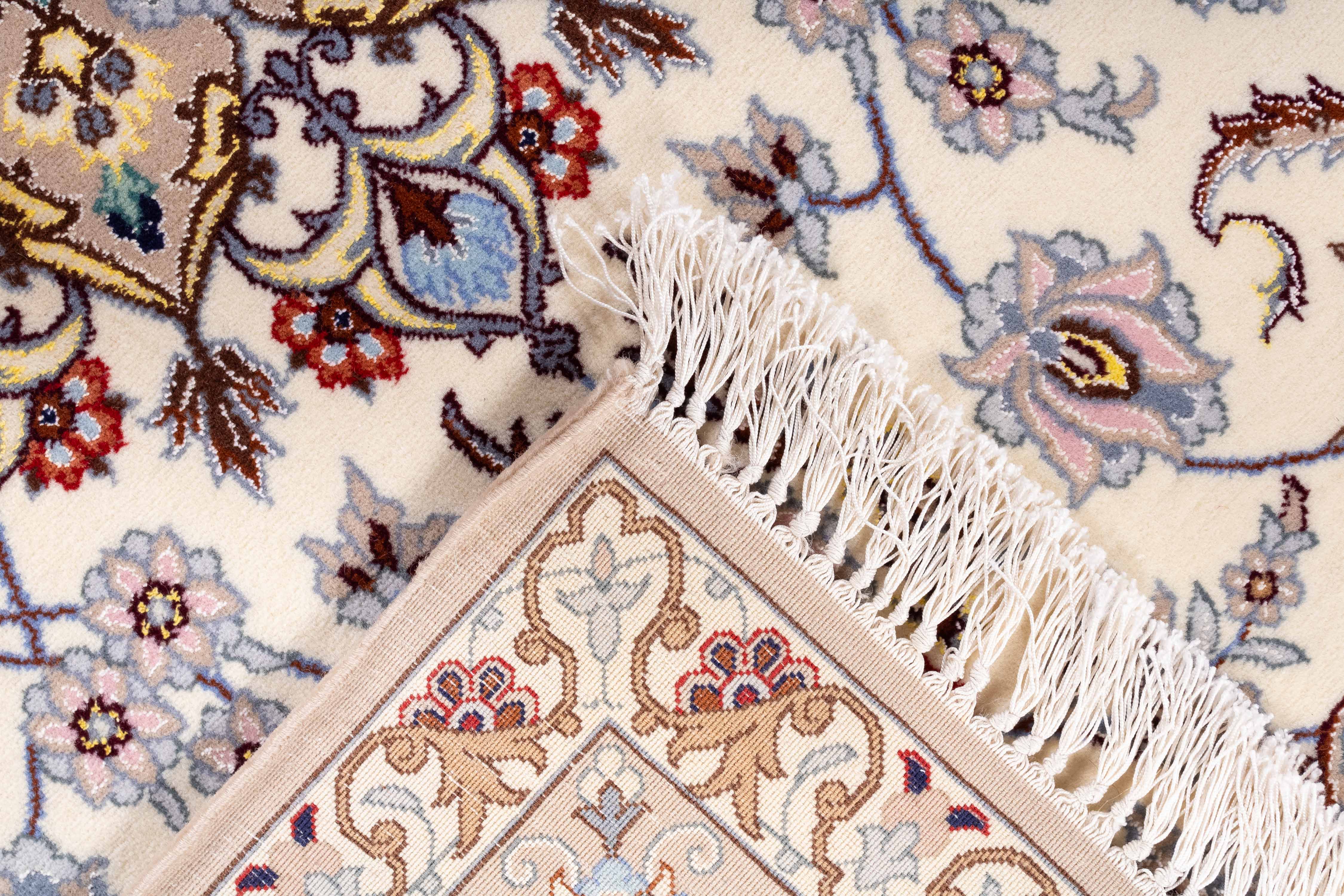 Fine Persian Isfahan Rug <br> 3'8 x 5'6