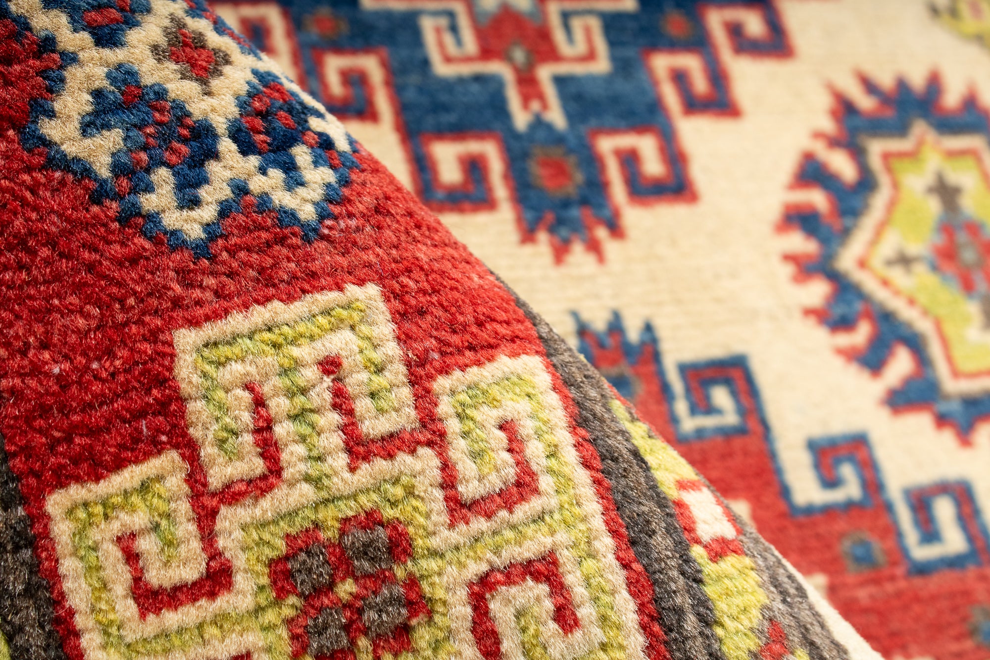 Traditional Pak Kazak Accent Rug <br> 2'8 x 4'0