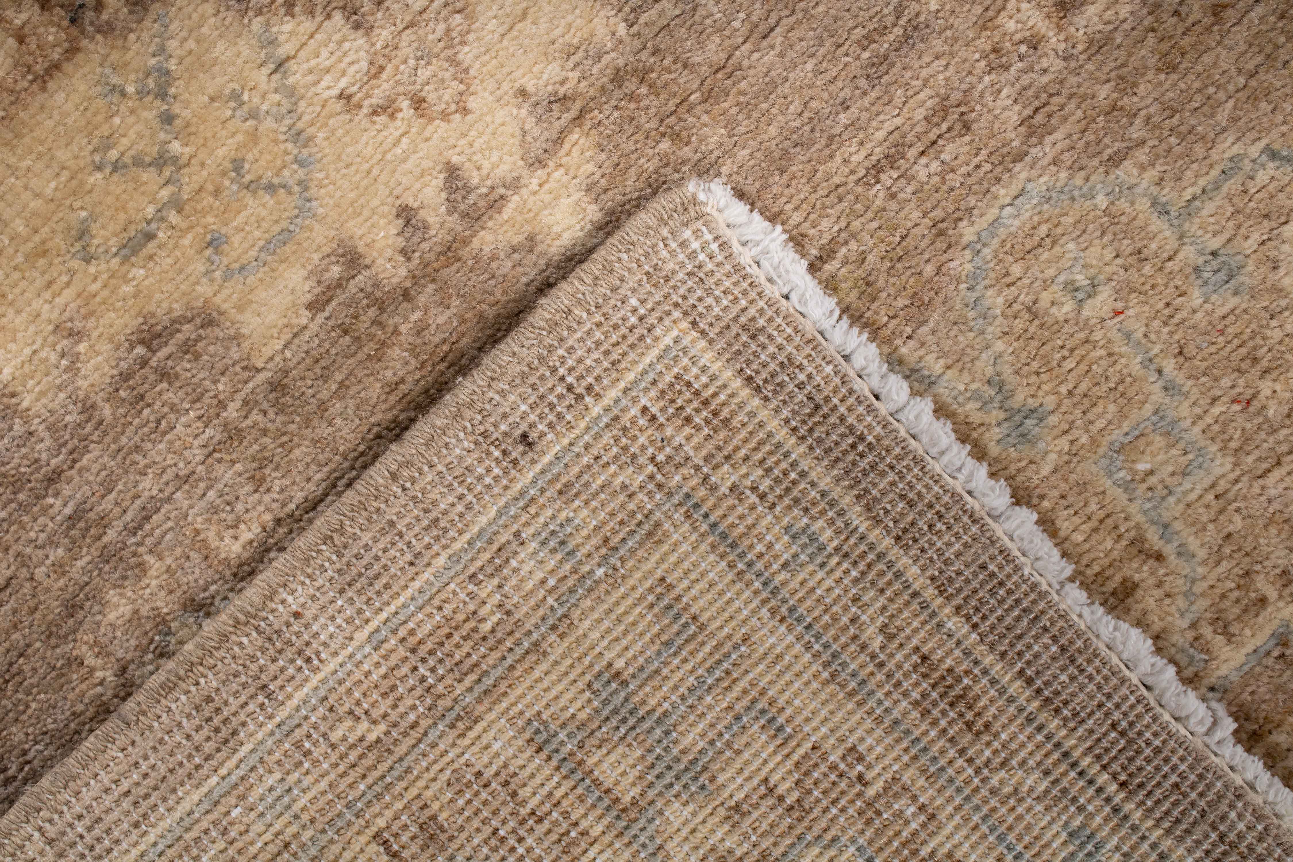 New Pakistan Chobi Rug <br> 2'7 x 7'10