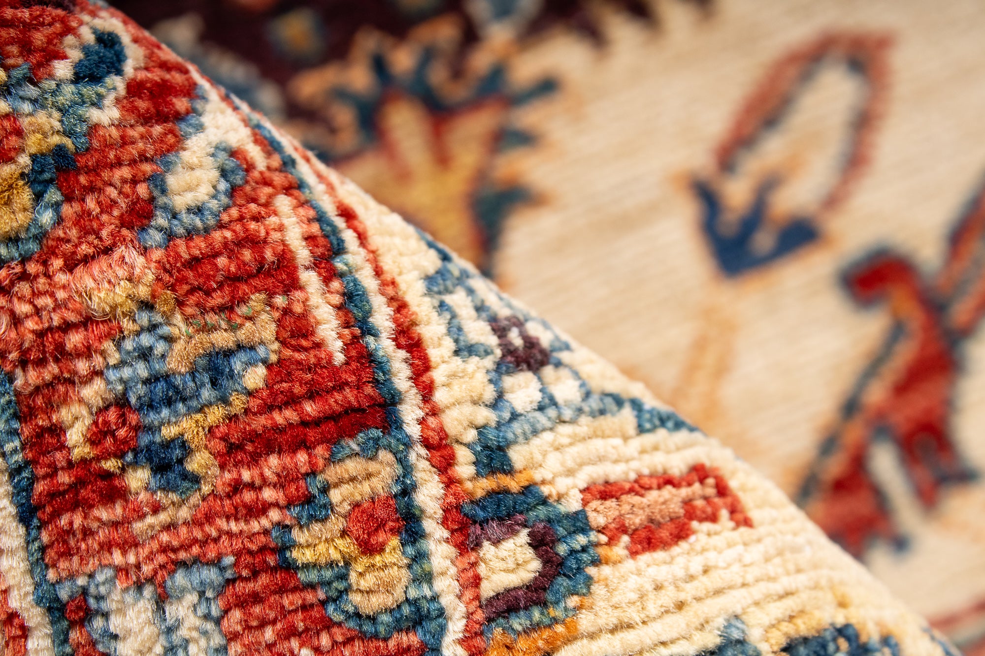 Pakistan Farahan Rug <br> 3'5' x 4'10'