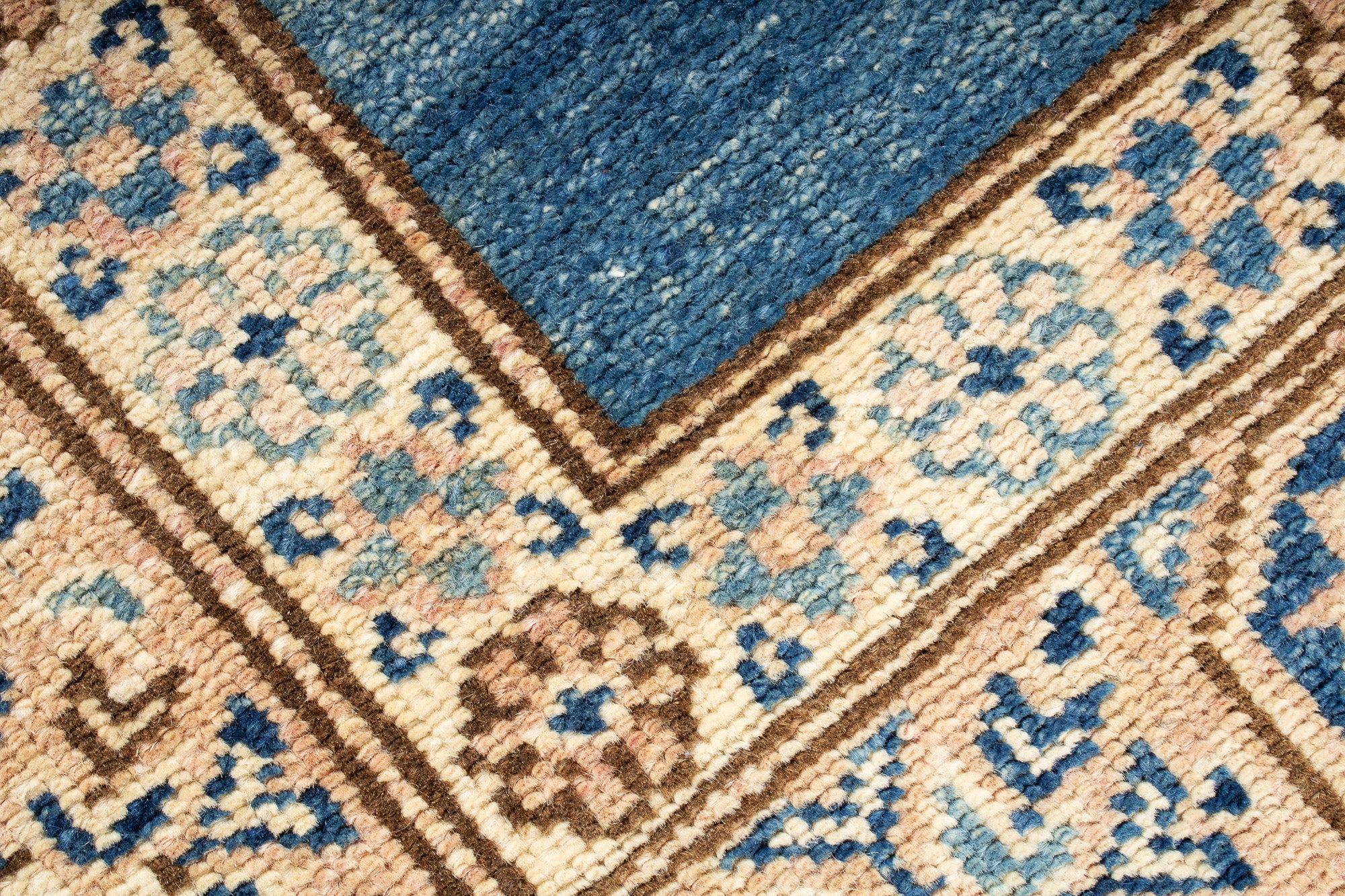 Pak Kazak Tradtional Accent Rug <br> 2'8 x 4'2