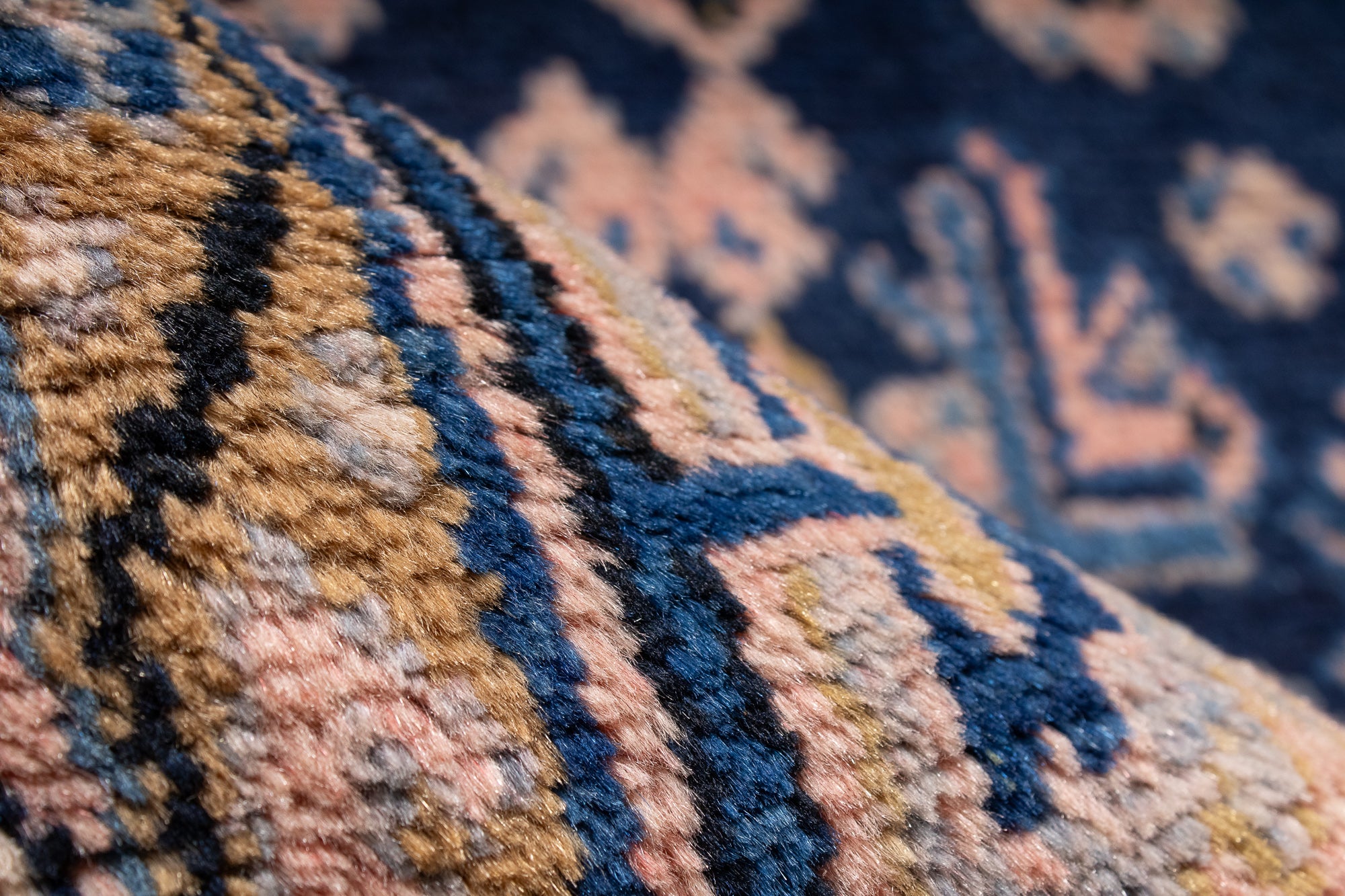 Antique Persia Hamadan Rug <br> 3'8' x 5'10'