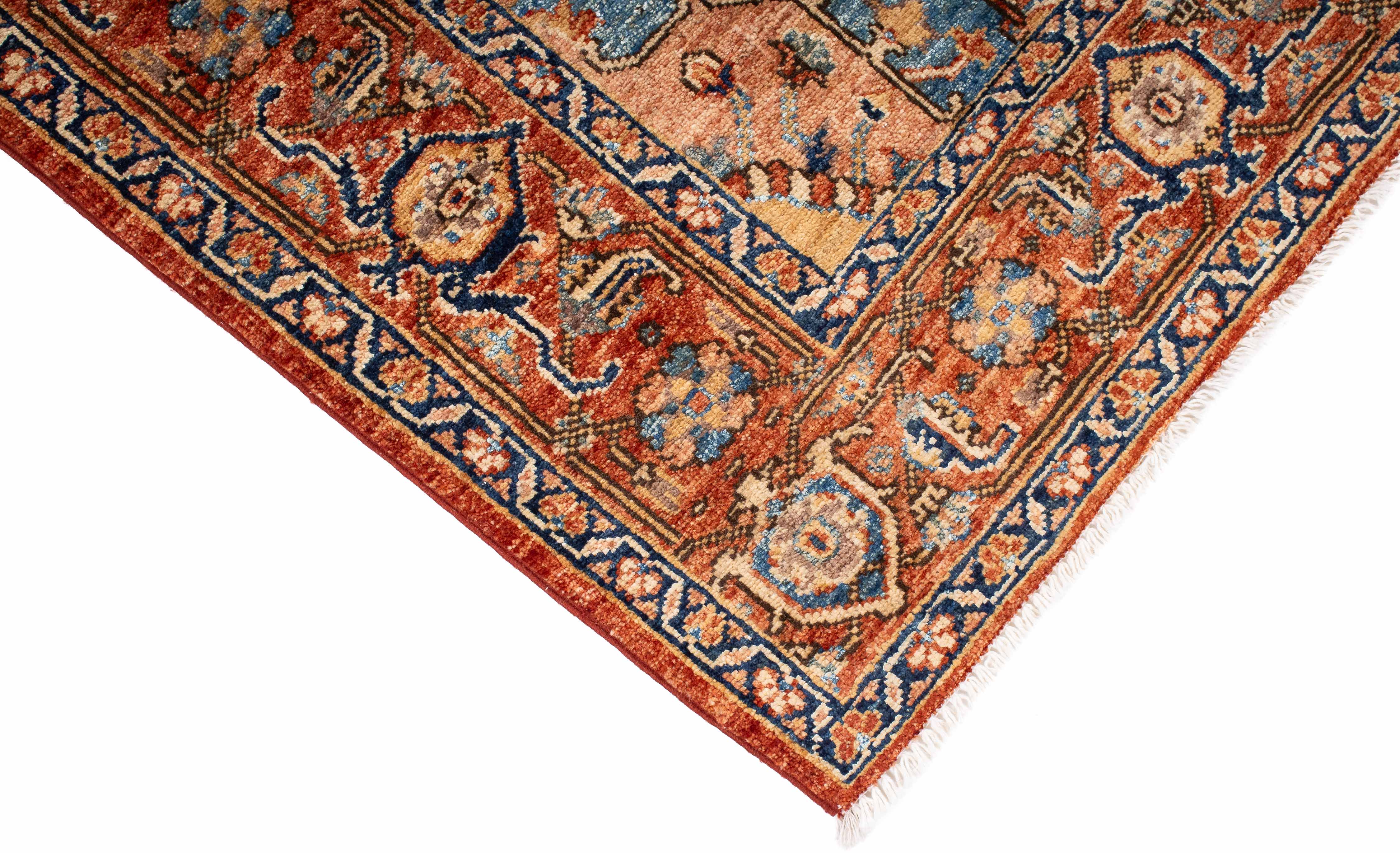 Traditional Pakistan Serapi Rug <br> 5'2 x 7'4