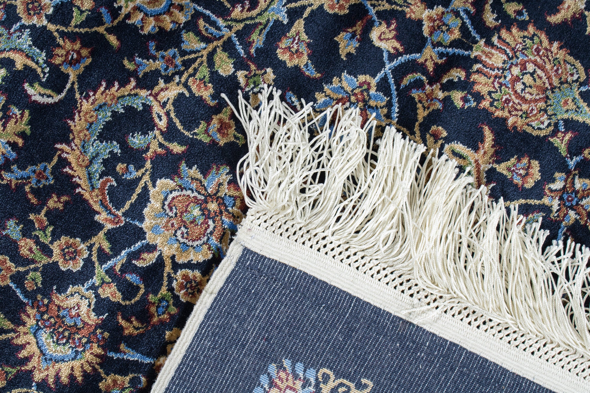 Turkish Ghom Silk Rug <br> 4'0 x 6'0