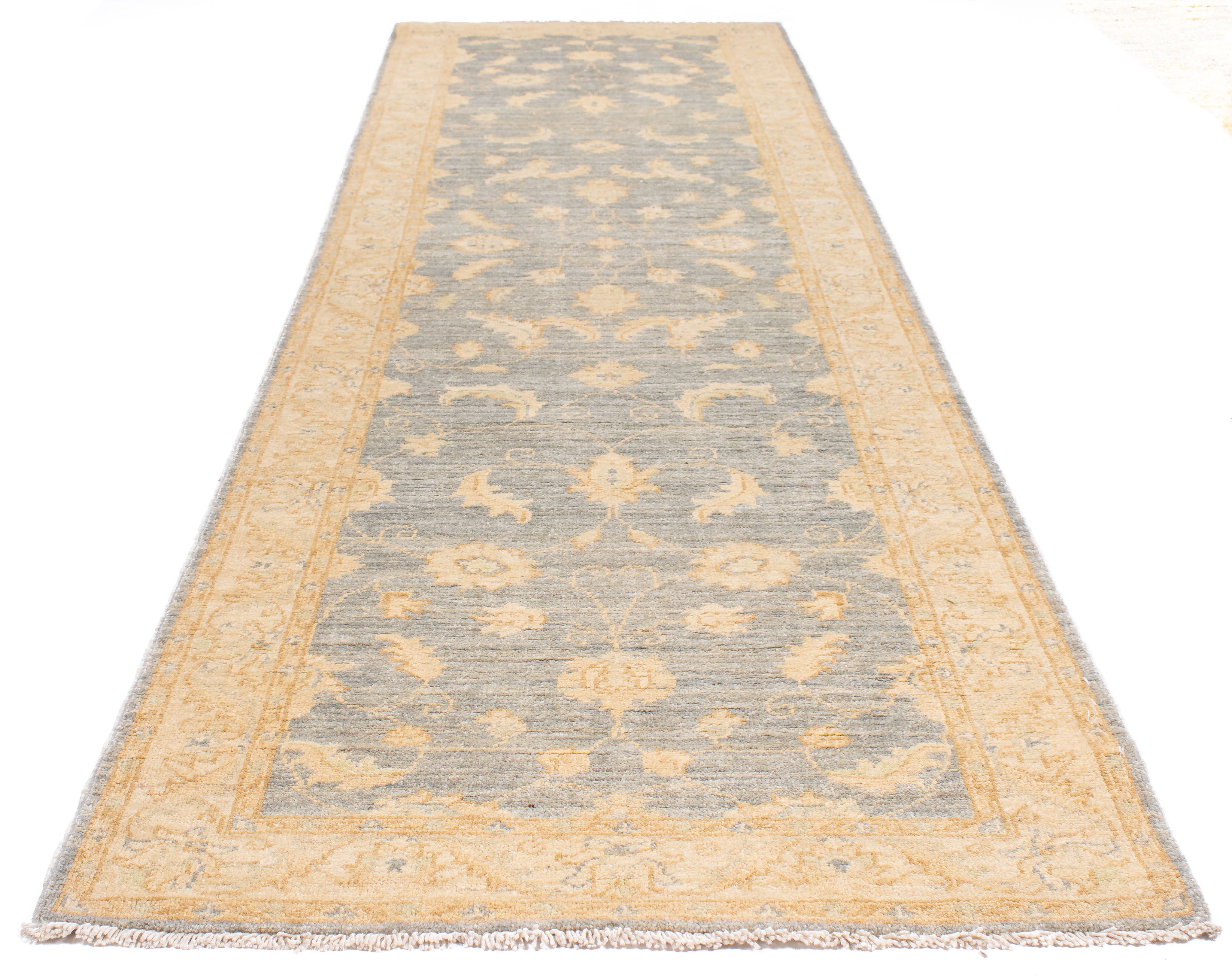 New Pakistan Transitional Rug <br> 2'8 x 9'8