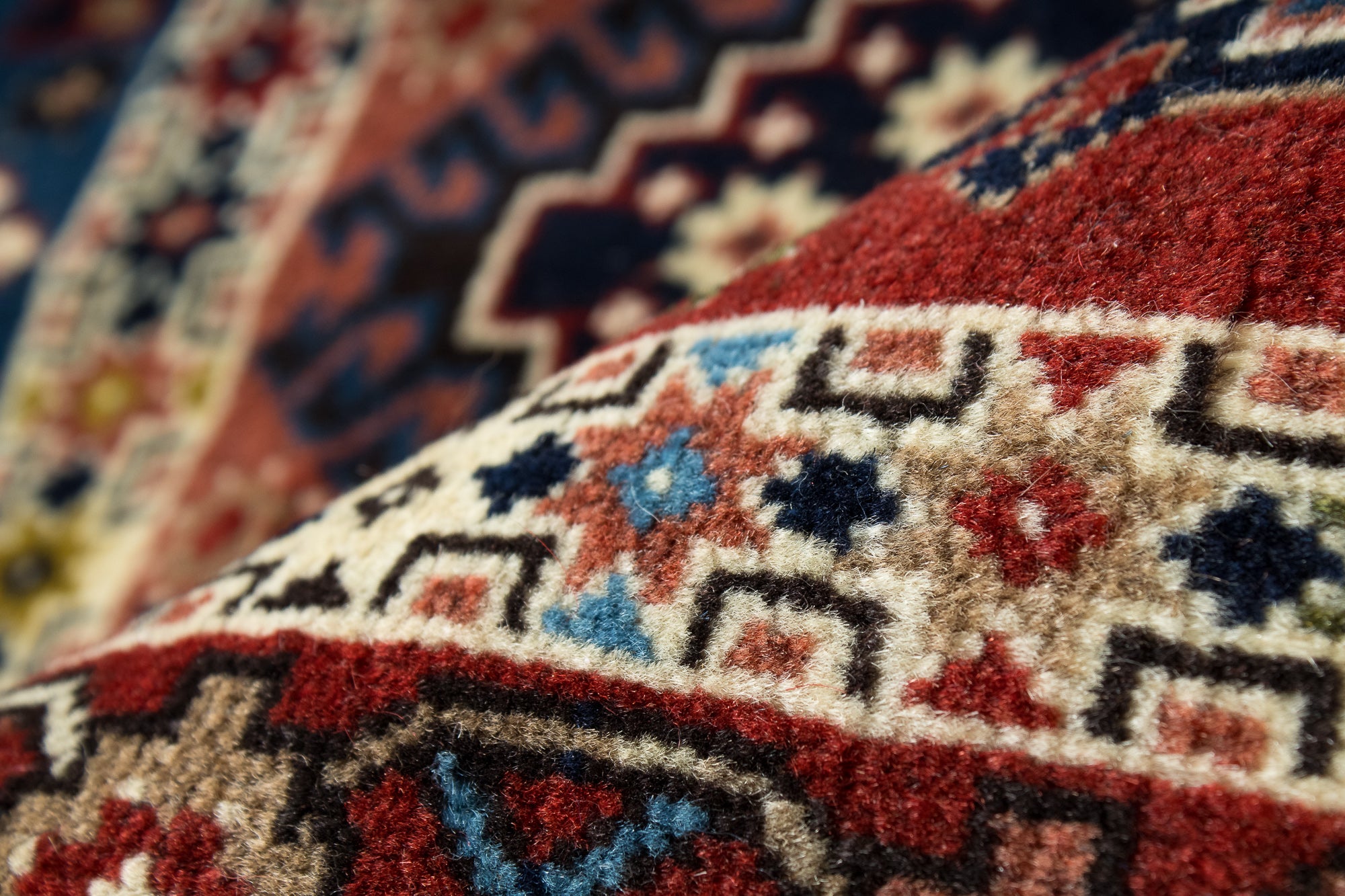 Yalameh persian Runner <br> 2'9 x 10'0