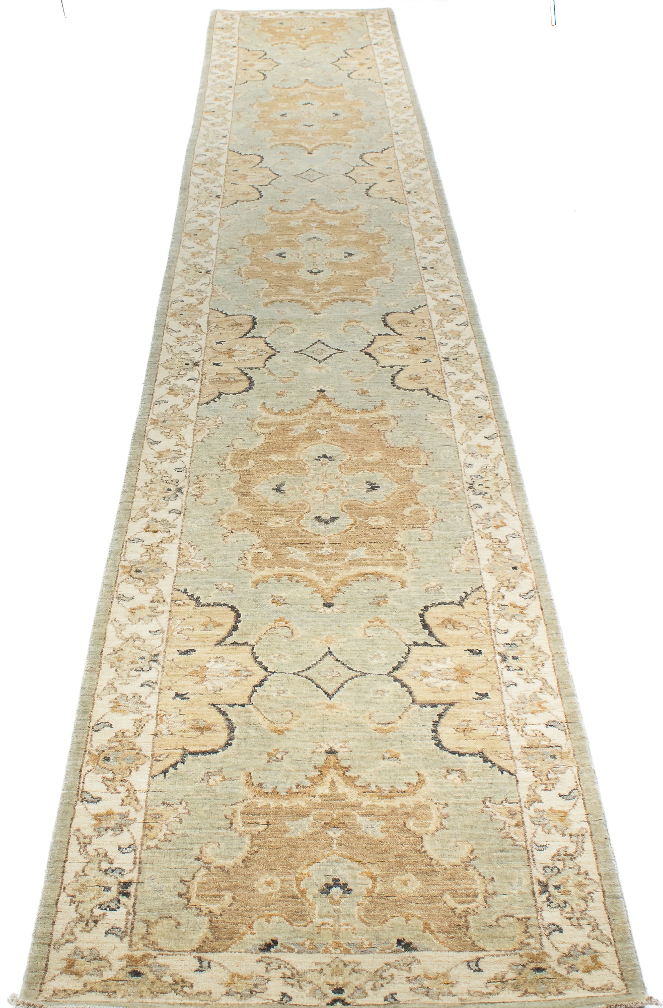 Pak Oushak Runner <br> 2'7 x 16'5