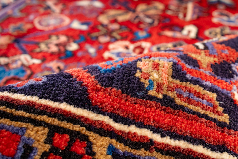 Persian Heriz Rug <br> 8'0 x 11'0