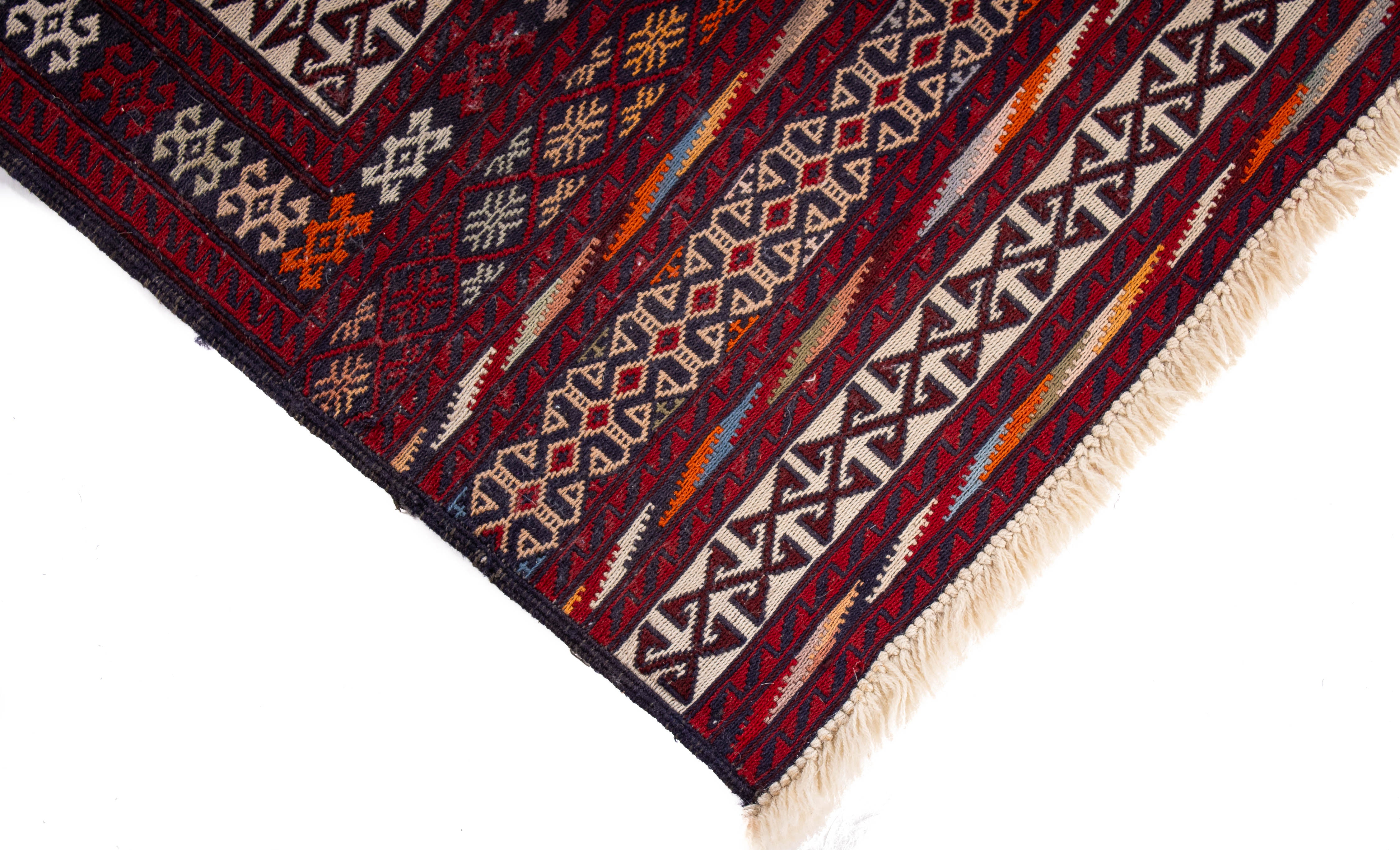 Pakistan Flatweave Rug <br> 4'5 x 6'5