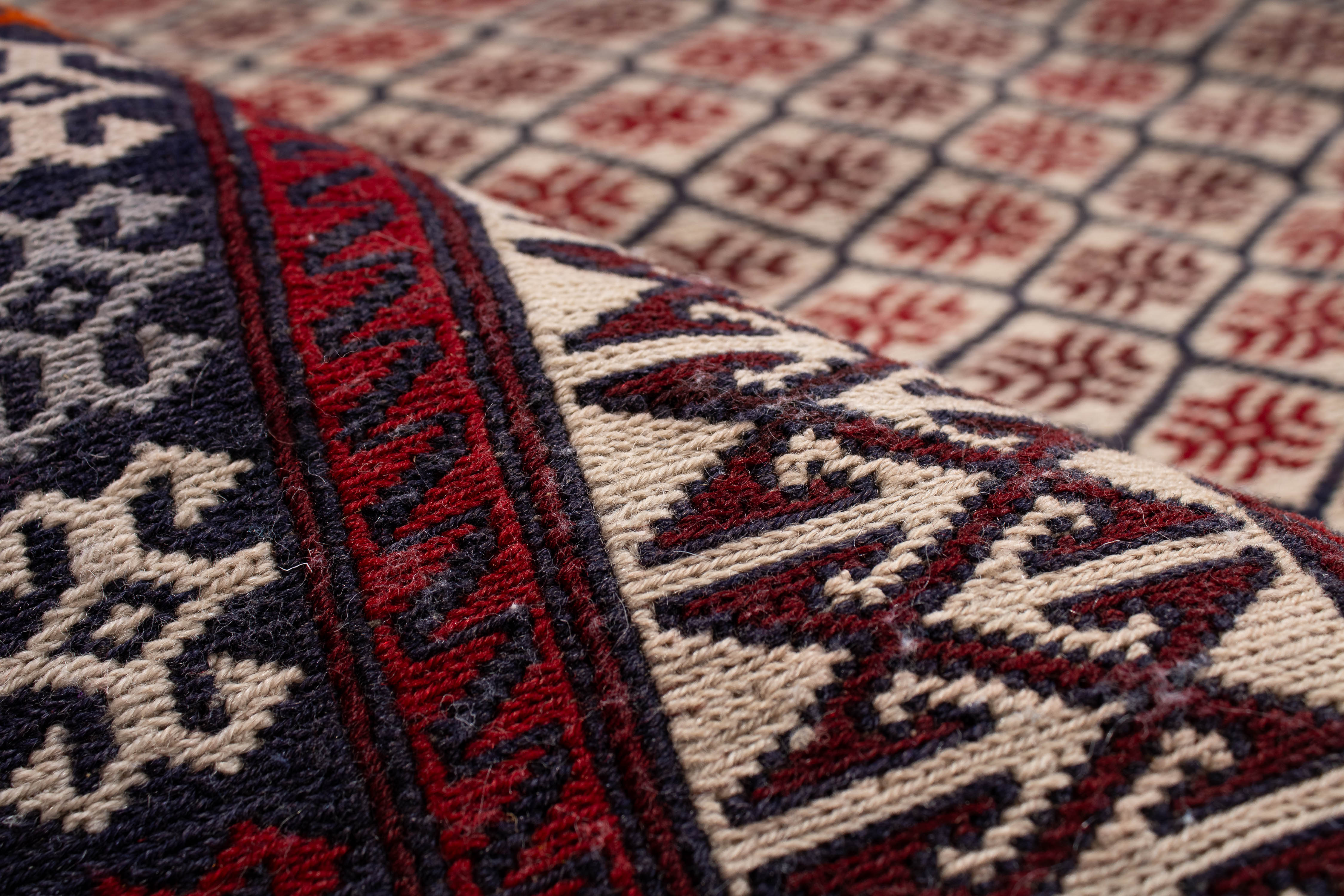 Pakistan Flatweave Rug <br> 4'5 x 6'5