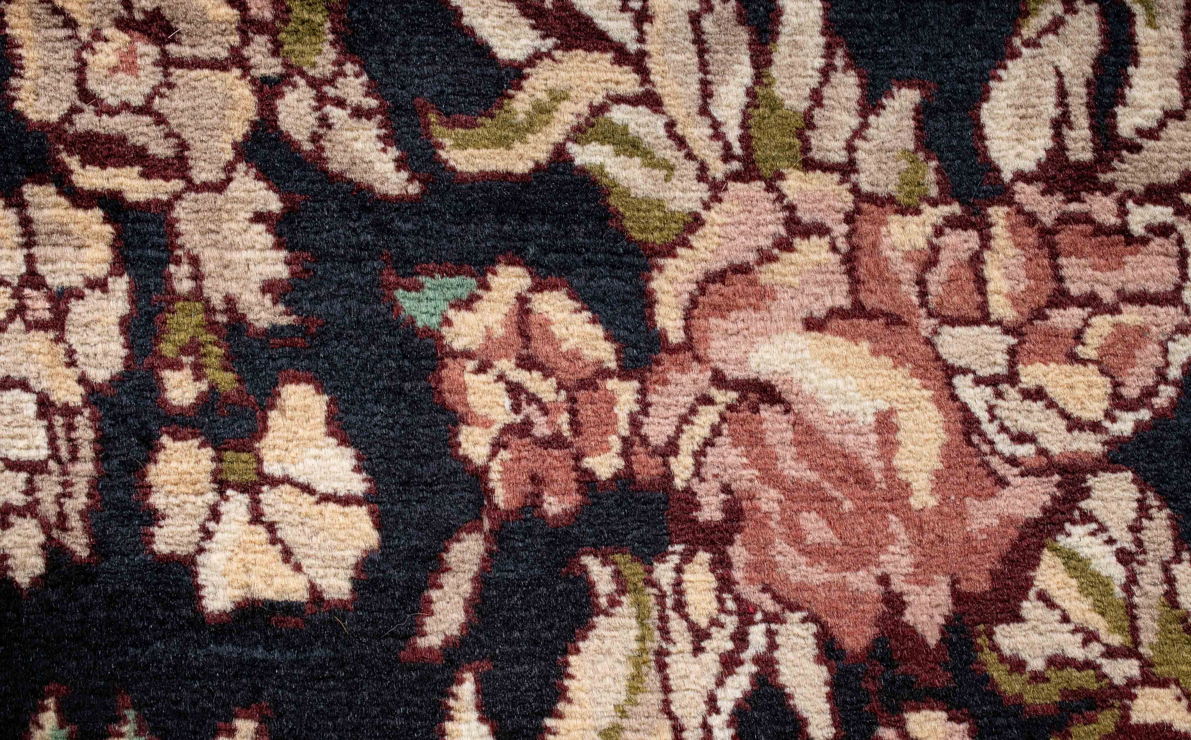 New Pakistan Savonnerie Design Rug <br> 4'6 x 7'1